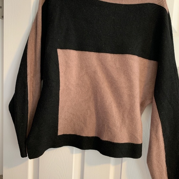White House Black Market Black and Brown Women's Sweater - Picture 4 of 9